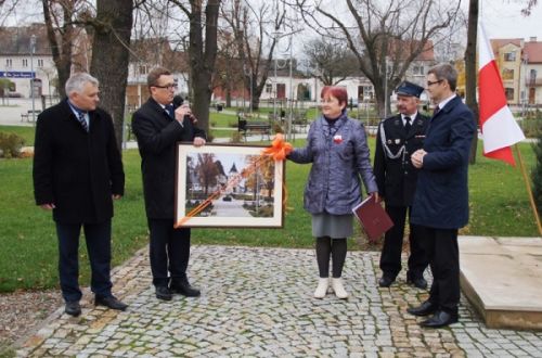 11_listopada_nowy_korczyn3.JPG