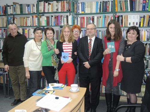 biblioteka1.JPG