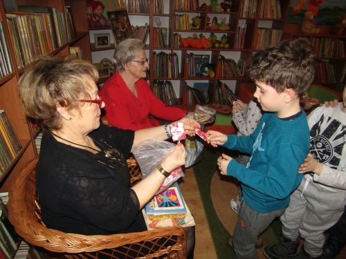 biblioteka3.jpg