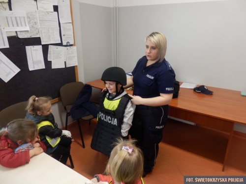 1policjai002.jpg