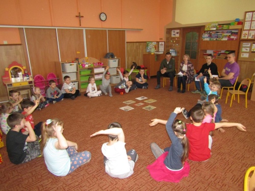biblioteka_pinczow.jpg