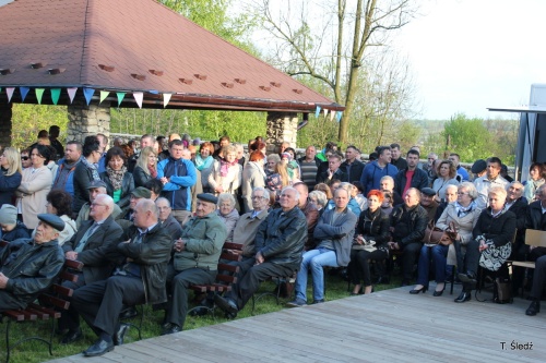 przeglad1.jpg