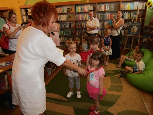 noc_bibliotek2.jpg