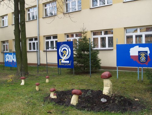 gimnazjum_nr2_pinczow.jpg