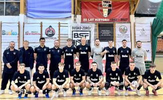 Trwa runda rewanżowa 2. Ligi Futsalu. W niedzielę, 15 lutego na własnym parkiecie drużyna BSF Busko-Zdrój  zmierzy się z zespołem GKS Futsal Nowiny.