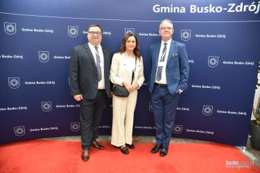 W Busku-Zdroju rozpoczął się dziś XXXI Kongres Uzdrowisk Polskich oraz XXXII Kongres Polskiego Towarzystwa Balneologii i Medycyny Fizykalnej. Wydarzenie po raz pierwszy odbywa się w formule łączonej, gromadząc przedstawicieli środowisk medycznych, samorządowych, akademickich i branżowych.

