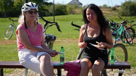 W niedzielę, 21 września 2025 roku, w Busku-Zdroju odbyła się kolejna edycja rajdu rowerowego Rowerem przez Busko. Piękna, słoneczna pogoda sprzyjała uczestnikom, którzy licznie stawili się na starcie przy buskiej tężni, by wspólnie przejechać malowniczą, liczącą około 17 kilometrów trasę.