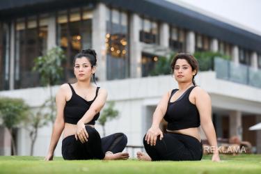 Wiele osób uważa, że zdrowy styl życia wymaga wielu wyrzeczeń i jest… nudny. Takie postrzeganie to często rezultat tzw. kultury dietetycznej i promowania rygorystycznych diet cud, którym daleko nie tylko do przyjemnych w stosowaniu, ale i zdrowych. Na szczęście zdrowe życie jest na dłuższą metę nie tylko przyjemne, ale i smaczne oraz dające pełnię energii. 