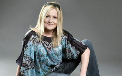 Muzyczna Tężnia zapowiada wydarzenie, które z pewnością przyciągnie miłośników muzyki i świątecznego klimatu. W piątek, 19 grudnia 2025 roku o godzinie 18:00, w Domu Zdrojowym przy buskiej Tężni odbędzie się koncert Marlena Drozdowska Świątecznie. 