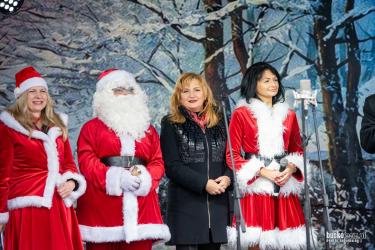 Cudowna atmosfera, prawdziwe tłumy i wielka, wspólna zabawa - Pacanów po raz kolejny udowodnił, że potrafi stworzyć wyjątkowy, bożonarodzeniowy klimat. 