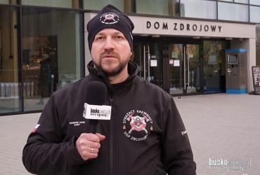 Jedna decyzja, kilkanaście minut i realna szansa na uratowanie czyjegoś życia. Już w niedzielę, 11 stycznia 2026 roku, Busko-Zdrój ponownie stanie się miejscem wyjątkowej inicjatywy, która łączy ludzi gotowych nieść bezinteresowną pomoc. Strażacy Krewniacy i OSP Zbludowice zapraszają na akcję krwiodawstwa. 