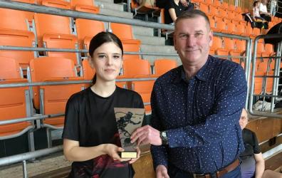 1 marca 2025 roku rozegrano Turniej Tenisa Stołowego o Puchar Starosty Buskiego. Do rywalizacji stanęli zawodnicy reprezentujący szkoły podstawowe, ponadpodstawowe oraz uczestnicy startujący w kategoriach open. Turniej przebiegał w sportowej atmosferze i dostarczył wielu emocji zarówno zawodnikom, jak i kibicom.