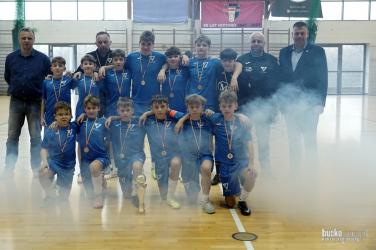 Sportowa rywalizacja i duże zaangażowanie młodych zawodników zdominowały finał Młodzieżowej Ligi Futsalu U13, który rozegrano w niedzielę, 8 lutego na hali PMOS w Busku-Zdroju. Zobacz fotorelację na naszym portalu.