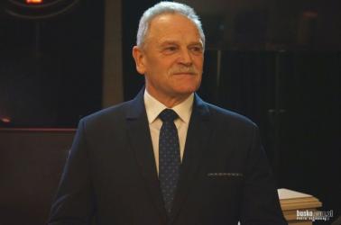 Prezydent RP Karol Nawrocki w dniu 2 marca 2026 roku podczas 11. Europejskiego Kongresu Samorządów w Mikołajkach wręczył akty powołania do Rady do spraw Samorządu Terytorialnego. Wśród nominowanych jest Jerzy Kolarz Starosta Buski.