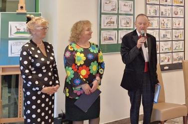 Pierwszy dzień wiosny stał się w Busku-Zdroju okazją do spotkania ze sztuką pełną humoru i refleksji. W sobotni wieczór, 21 marca, w Galerii Sztuki Gromada w Hotelu Gromada Medical SPA odbył się wernisaż wystawy Jarosława Janowskiego-Smolińskiego Rysunki satyryczne - co nieco medyczne.