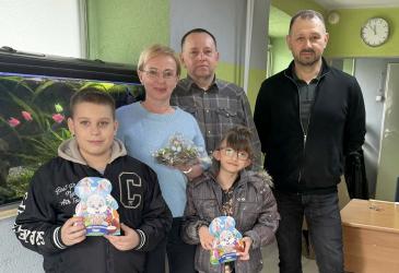 Ośrodek Szkolno-Wychowawczy im. Bohaterów Września 1939 roku i Stowarzyszenie Daj Dziecku Nadzieję, składają najserdeczniejsze życzenia wszystkim czytelnikom portalu busko.com.pl z okazji Świąt Wielkiej Nocy. 