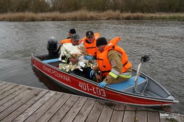 14 kwietnia na terenie gminy Wiślica przeprowadzono powiatowe ćwiczenia zgrywające siły i środki Krajowego Systemu Ratowniczo-Gaśniczego pod kryptonimem Obozowisko 2026. W działaniach uczestniczyło 95 strażaków oraz 20 pojazdów pożarniczych. Zobacz fotorelację w galerii pod artykułem.