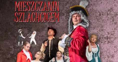 Peruki są, paradne stroje też. Do tego szpady, koronki, kapelusze i cała galeria postaci, które wyglądają tak, jakby właśnie opuściły XVII-wieczny salon. Teatr Ciut Frapujący z Pińczowa szykuje premierę na swoje 25-lecie i nie zamierza świętować skromnie. 14 listopada na scenę wkroczy Mieszczanin szlachcicem Moliera. 