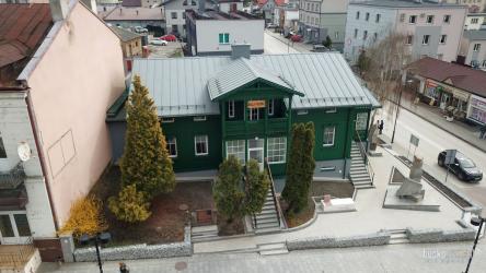 Galeria Sztuki Willa Polonia zaprasza na wernisaż wystawy Buscy artyści dla Buska - edycja II, który odbędzie się 24 kwietnia 2026 roku. Wydarzenie będzie okazją do spotkania z lokalnymi twórcami oraz zapoznania się z ich najnowszym dorobkiem artystycznym.