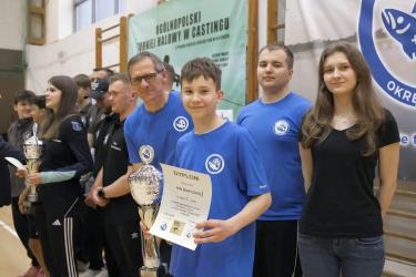 W sobotę,  28 marca 2026r. w Hali PMOS w Busku-Zdroju odbył się XXXIII Ogólnopolski Turniej Halowy w Castingu o Drużynowy Puchar Prezesa Okręgu PZW w Kielcach i Indywidualne Puchary Starosty Buskiego.