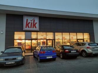 Zapraszamy gorąco na wielkie otwarcie nowego sklepu KiK w Busku Zdroju, w Parku Handlowym PONIDZIE, przy ul. Bolesława Prusa 1. Już w czwartek 10 grudnia!

