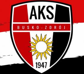 W emocjonującym spotkaniu pomiędzy drużynami AKS 1947 Busko-Zdrój a Klimontowianką PBI Klimontów, gracze AKS zdołali odnieść zwycięstwo, zdobywając dwie bramki i zapewniając sobie cenne trzy punkty.
