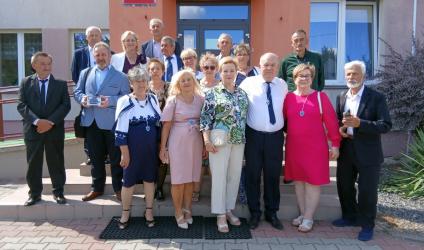 Rozpoczęcie roku szkolnego w Ośrodku Szkolno-Wychowawczym im. Bohaterów Września 1939 roku w Broninie miało w tym roku szczególny charakter. Odbyło się bowiem dwukrotnie - 22 sierpnia oraz tradycyjnie 1 września.