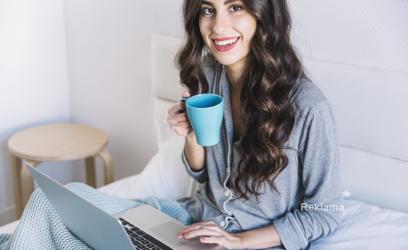 W świecie, w którym odbiorca codziennie widzi setki komunikatów reklamowych, wygrywa nie ten, kto krzyczy najgłośniej, ale ten, kto jest najbliżej. Dosłownie - na wyciągnięcie ręki. Dlatego tak dobrze działają gadżety codziennego kontaktu, czyli przedmioty, z których korzysta się kilka razy dziennie, w naturalnych, niewymuszonych sytuacjach.