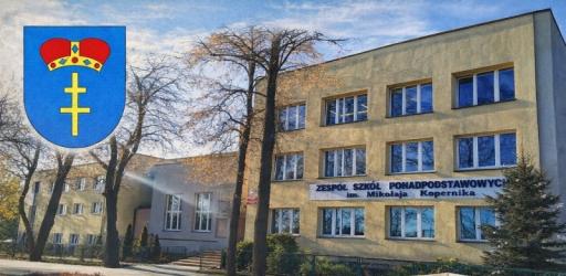 Uczniowie kończący szkołę podstawową oraz ich rodzice mają coraz mniej czasu na dopełnienie formalności związanych z rekrutacją do szkół ponadpodstawowych. W środę, 24 czerwca 2026 roku, upływa termin zakładania kont oraz logowania się do systemu elektronicznego naboru na rok szkolny 2026/2027.