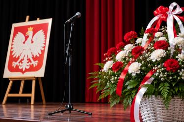 Nie rywalizacja i perfekcyjne wykonanie mają być tutaj najważniejsze. Liczyć się będą wspólna scena, wzajemne wsparcie i muzyka. Już 5 listopada Busko-Zdrój będzie gospodarzem I Wojewódzkiego Integracyjnego Przeglądu Duetów Pieśni Patriotycznych Patriotyzm Łączy. Do udziału zaproszeni są uczniowie z całego województwa świętokrzyskiego.