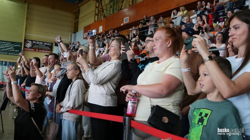 II Buskie Ogólnopolskie Spotkania Taneczne w Busku-Zdroju. Tancerze z całej Polski rywalizują w hali PMOS. Foto: 42988_buskie_spotkania_taneczne_2026_148.jpg 