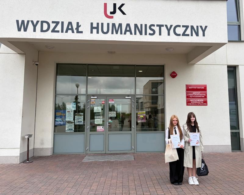 Literacki sukces uczennic Publicznej Szko�y Podstawowej nr 1 w Busku-Zdroju. Foto: 42996_psp1_nagrody_dla_uczniow_2026_008.jpg 