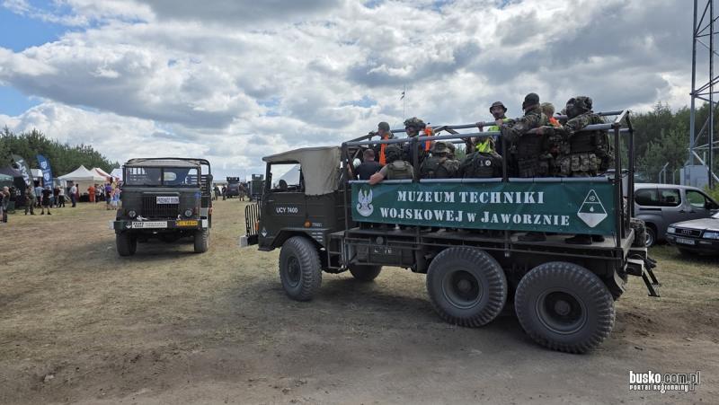 Szaniec 2026. Piknik Militarny przyciągnął miłośników wojskowości i survivalu (foto). Foto: 43137_piknik_militarny_szaniec_2026_057.jpg 