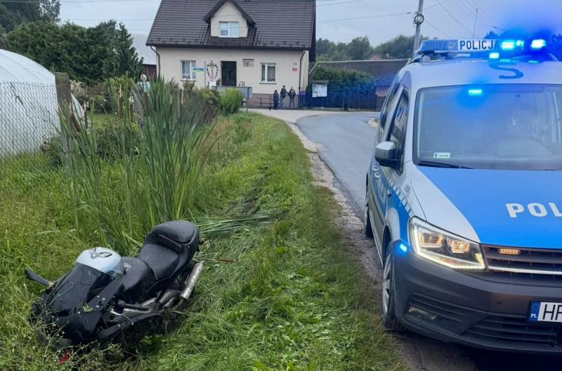 Pijany motocyklista ucieka� przed policj�. To ju� drugi po�cig za tym samym 29-latkiem. Foto: 43182_pijany_motocyklista_uciekal_przed_policja_2.jpg 