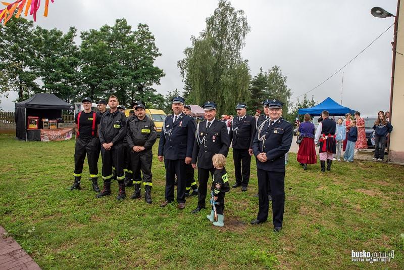 Sroczk�w rozbrzmia� muzyk� ludow�. Pierwszy Przegl�d Kapel Ludowych po��czy� pokolenia. Foto: 43223_swieto_muzyki_lodowej_sroczkow_2026_106.jpg 