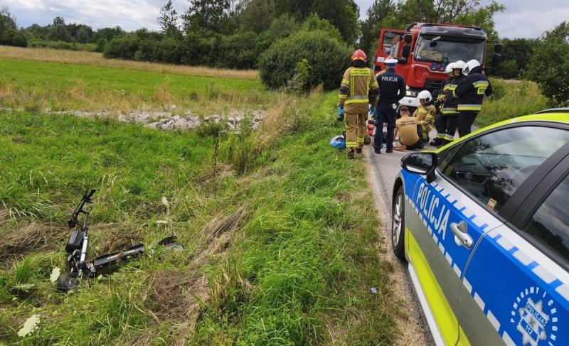 Upadek 12-latka na hulajnodze elektrycznej pod Buskiem. Policja przypomina o przepisach. Foto: 43227_wypadek_na_hulajnodzie_2.jpg 