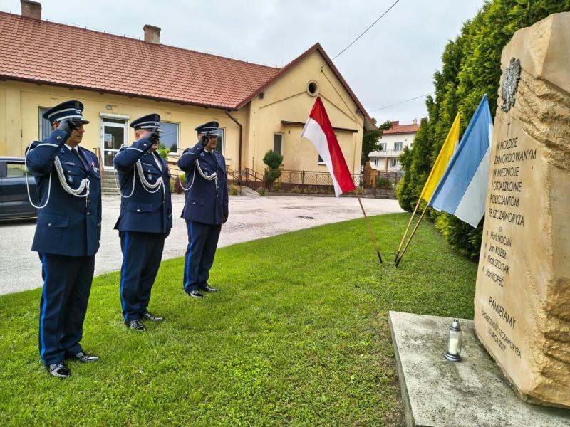 �wi�to Policji w Busku-Zdroju. 23 funkcjonariuszy z awansami i nowe odznaczenia. Foto: 43252_obchody_swieta_policji_w_kpp_busko_2026_002.jpg 