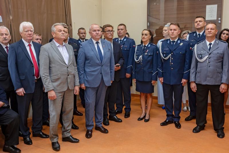 �wi�to Policji w Busku-Zdroju. 23 funkcjonariuszy z awansami i nowe odznaczenia. Foto: 43252_obchody_swieta_policji_w_kpp_busko_2026_009.jpg 