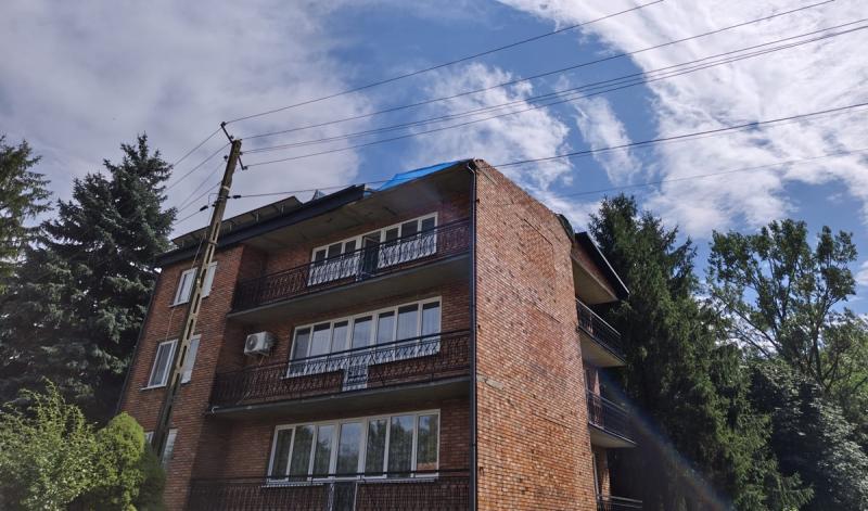 Burza nad powiatem buskim. Strażacy odnotowali 34 interwencje, najwięcej w gminie Nowy Korczyn. Foto: 43263_burza_nad_powiatem_buskim_001.jpg 