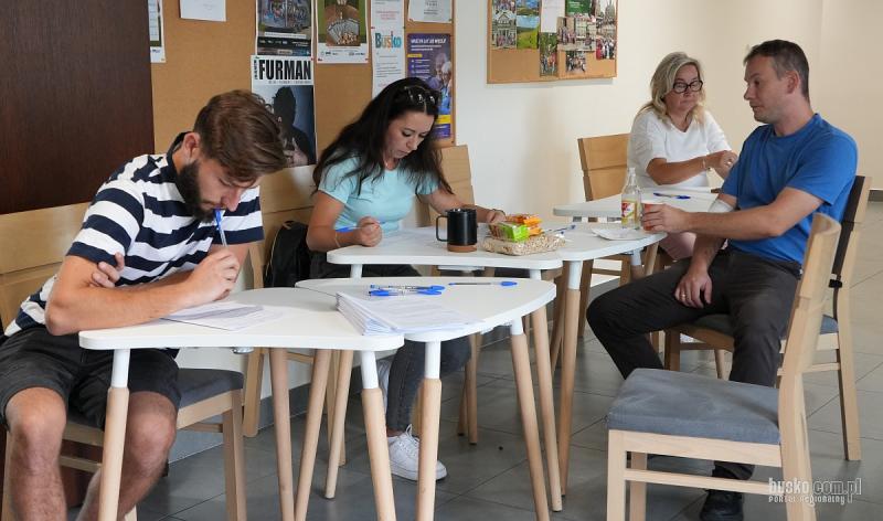Krwiodawcy ponownie oddali krew w Busku-Zdroju. PCK zaprasza na kolejne akcje w 2026 roku (foto). Foto: 43266_akcja_krwiodawstwa_pck_busko_036.JPG 