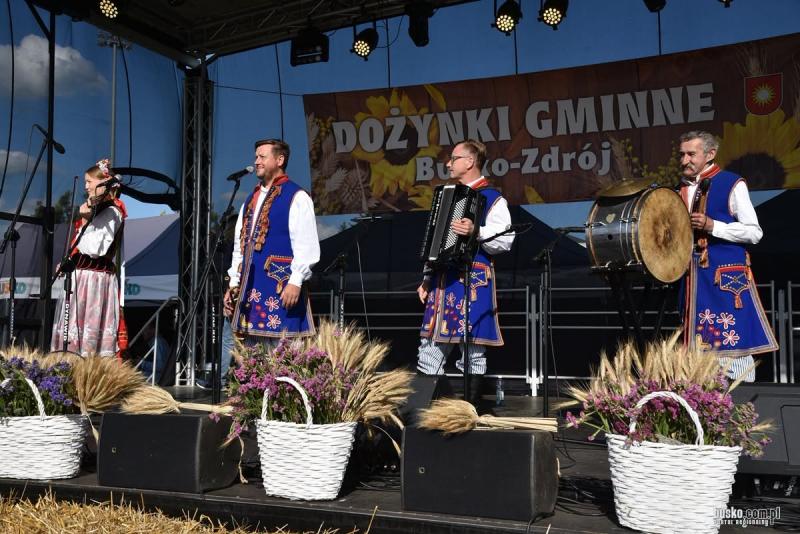 Do�ynki Gminne 2026 w Busku-Zdroju (foto/zapis transmisji LIVE). Foto: 43312_kapela_korbanow_dozynki_2026.jpg 