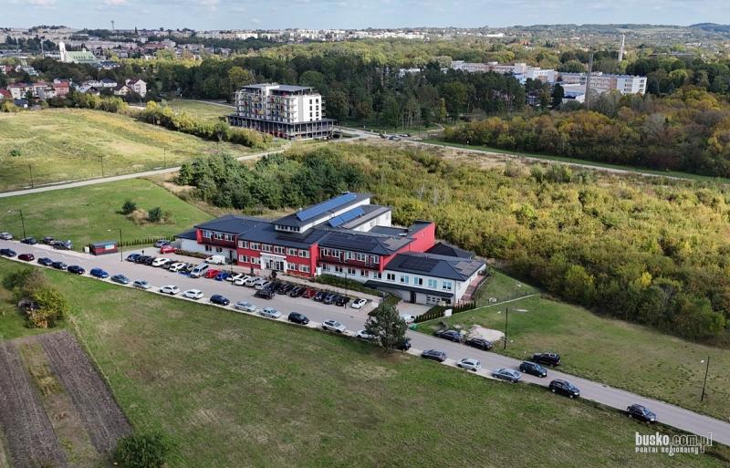 Wkr�tce ruszy rozbudowa Hospicjum w Busku-Zdroju. Inwestycja za ponad 3,4 mln z�. Foto: 43347_jubileusz_hospicjum_w_busku_zdroju_2025_1.jpg 