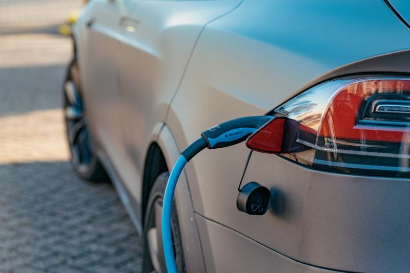Samoch�d elektryczny w Busku-Zdroju - co warto wiedzie� przed zakupem?. Foto: 43406_samochod_elektryczny.jpg 