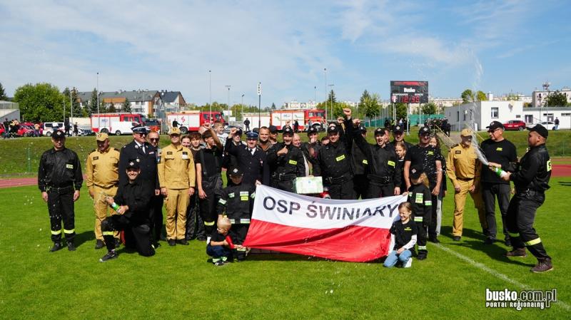 OSP �winiary najlepsza w powiecie buskim. Stra�acy rywalizowali na stadionie w Busku-Zdroju (foto). Foto: 43517_powiatowe_zawody_osp_busko_2026_1064.JPG 