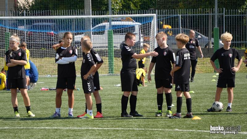 Ponad 160 dzieci i 16 dru�yn. Tak wygl�da�a II edycja SAS CUP 2026 w Busku-Zdroju. Foto: 43520_turniej_sas_cup_busko_2026_019.JPG 