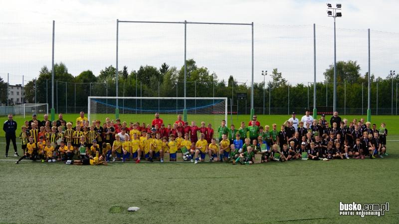 Ponad 160 dzieci i 16 dru�yn. Tak wygl�da�a II edycja SAS CUP 2026 w Busku-Zdroju. Foto: 43520_turniej_sas_cup_busko_2026_119.JPG 