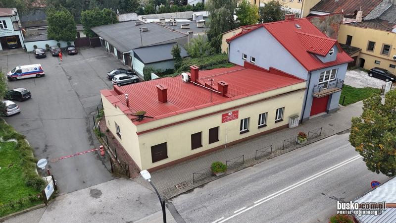 W Busku-Zdroju powstanie Dzienny Dom Pomocy. Jest plan dla budynku po dawnej OSP. Foto: 43587_budynek_po_osp_partyzantow_001.jpg 