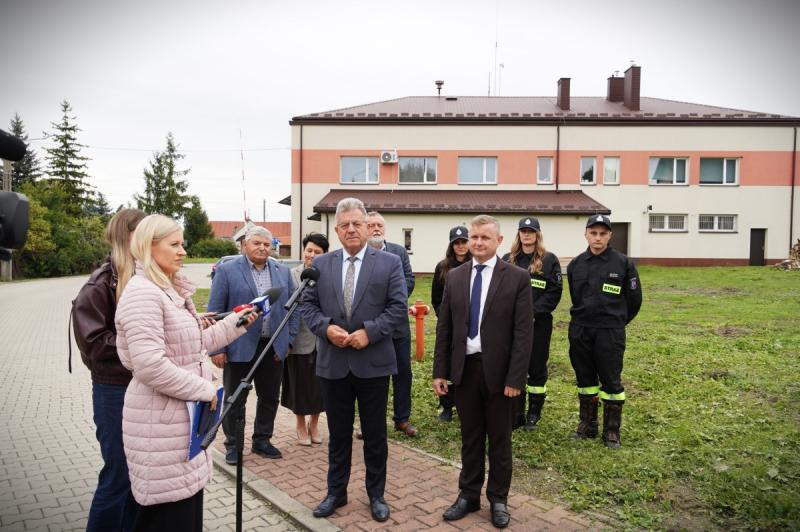Nowe magazyny obrony cywilnej w �wi�tokrzyskiem. Jeden powstanie w Tucz�pach za ponad 1,2 mln z�. Foto: 43601_magazyn_tuczepy_4.jpg 