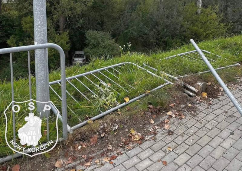 Tragiczny wypadek w Nowym Korczynie. 71-letni kierowca Skody zmar� w szpitalu. Foto: 43607_wypadek_nowy_korczyn_2.jpg 