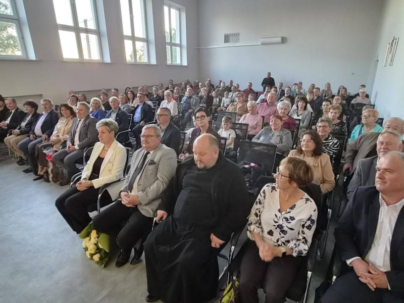 15 lat pod batut� Rados�awa Czajki. Jubileusz Orkiestry D�tej OSP Wi�lica pe�en muzyki i wzrusze�. Foto: 43620_15lecie_orkiestry_wislicy_010.jpg 